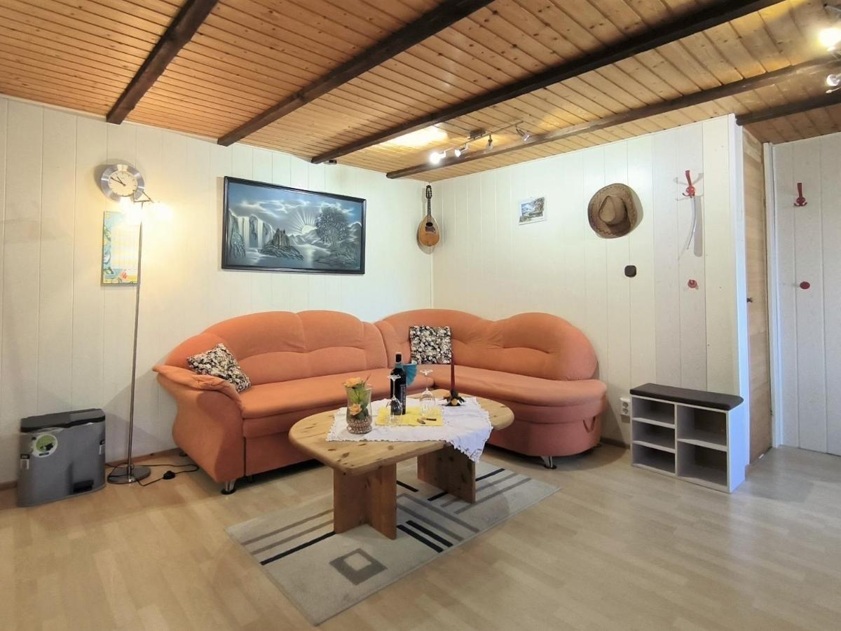 Ferienwohnung Mohnkopf - Unterkunft Fuer 2 Bis 3 Personen Mit Terrasse Jerrishoe Екстер'єр фото